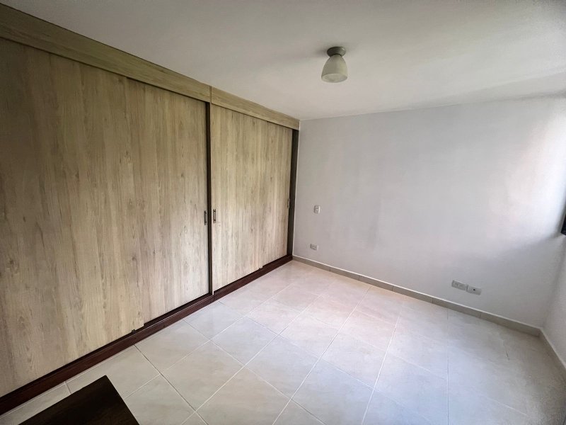 Apartamento para el arriendo en Sabaneta el codigo es 10321 Foto 6