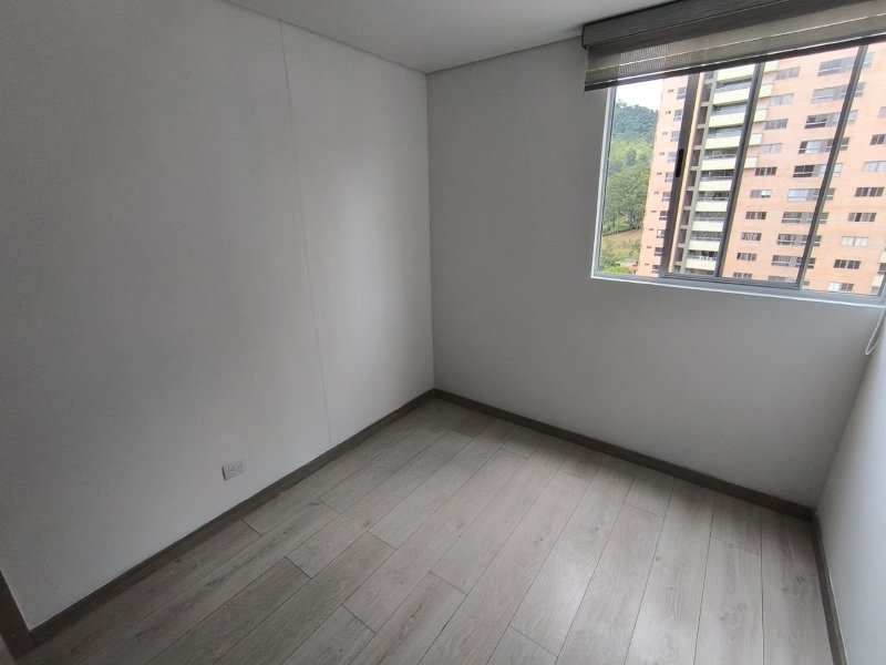 Apartamento para el arriendo en Sabaneta el codigo es 17762 Foto 7