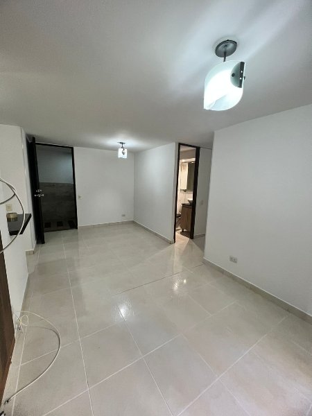Apartamento para el arriendo en Sabaneta el codigo es 10321 Foto 4