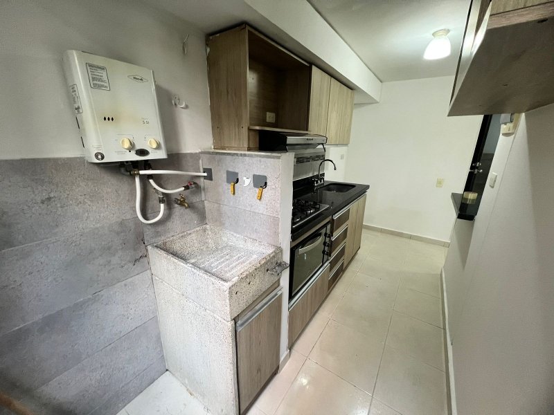 Apartamento para el arriendo en Sabaneta el codigo es 10321 Foto 14