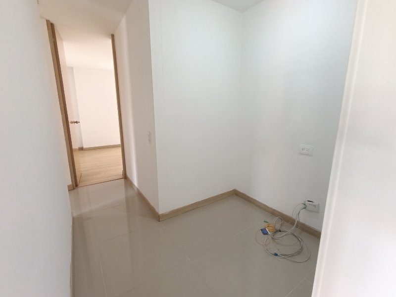 Apartamento para el arriendo en Sabaneta el codigo es 17276 Foto 8