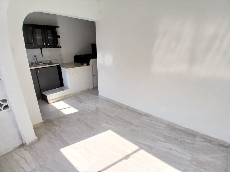 Apartamento para el arriendo en Sabaneta el codigo es 17684 Foto 2