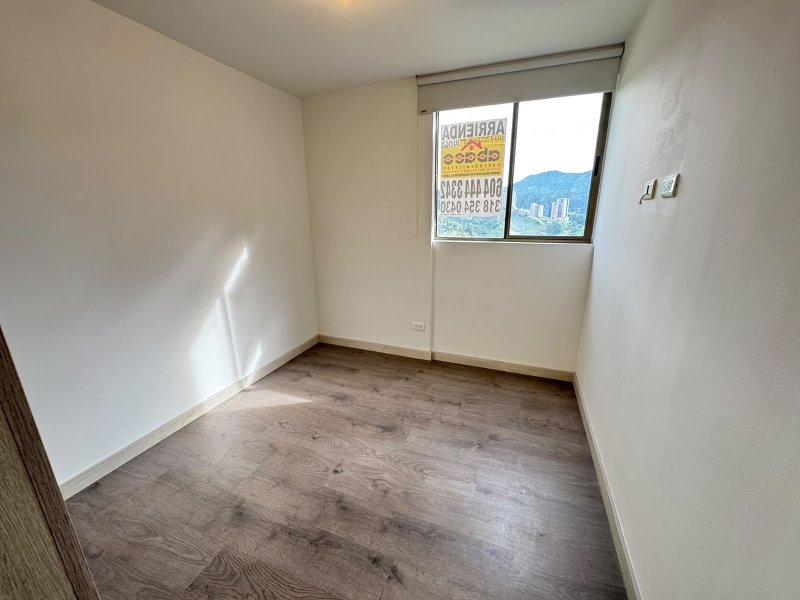 Apartamento para el arriendo en Sabaneta el codigo es 7646 Foto 11