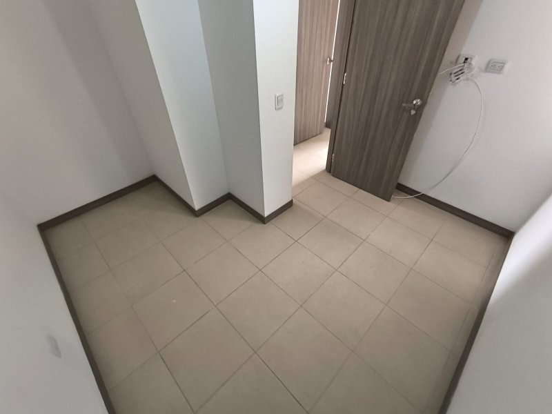 Apartamento para el arriendo en Sabaneta el codigo es 14518 Foto 6