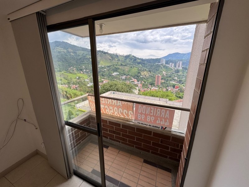 Apartamento para el arriendo en Sabaneta el codigo es 7646 Foto 5