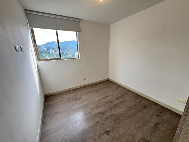 Apartamento para el arriendo en Sabaneta el codigo es 7646 Foto 13