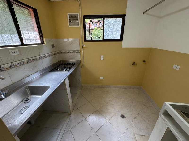 Apartaestudio para el arriendo en Sabaneta el codigo es 17616 Foto 3
