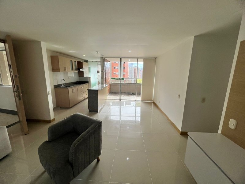 Apartamento para el arriendo en Sabaneta el codigo es 17501 Foto 2