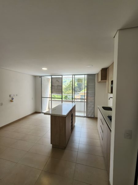 Apartamento para el arriendo en Sabaneta el codigo es 16892 Foto 5