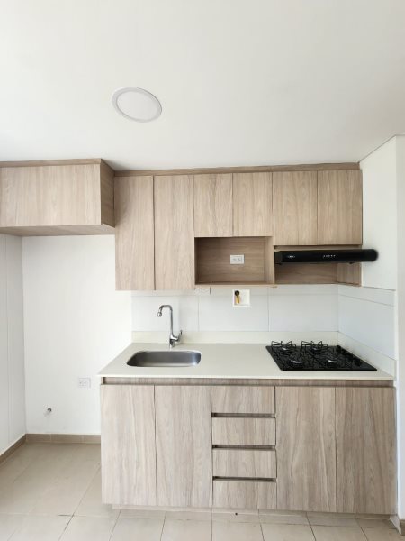 Apartamento para el arriendo en Sabaneta el codigo es 16892 Foto 2