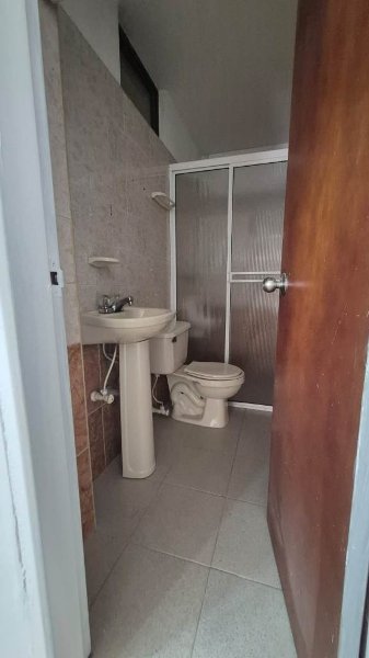 Local para el arriendo en Sabaneta el codigo es 14585 Foto 10