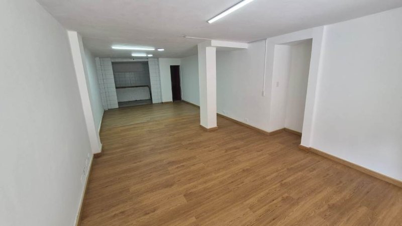 Local para el arriendo en Sabaneta el codigo es 14585 Foto 4