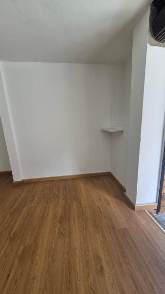 Local para el arriendo en Sabaneta el codigo es 14585 Foto 5