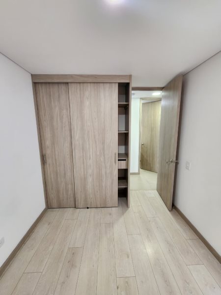Apartamento para el arriendo en Sabaneta el codigo es 16892 Foto 9