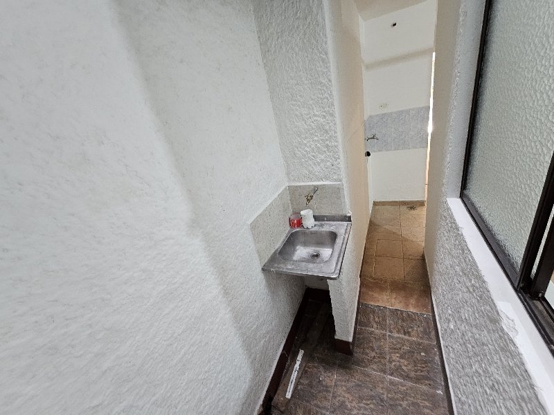 Apartaestudio para el arriendo en Sabaneta el codigo es 14720 Foto 7