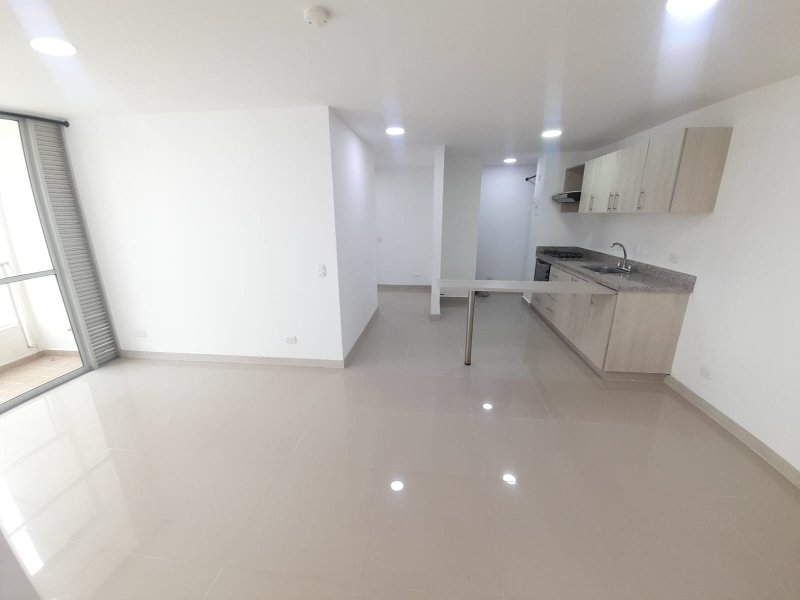 Apartamento para el arriendo en Sabaneta el codigo es 9193 Foto 2