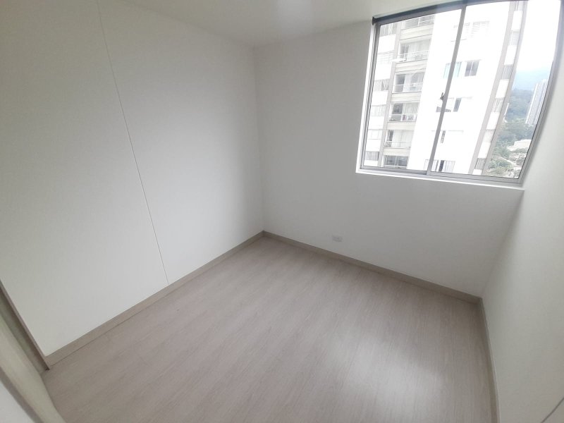 Apartamento para el arriendo en Sabaneta el codigo es 9193 Foto 4