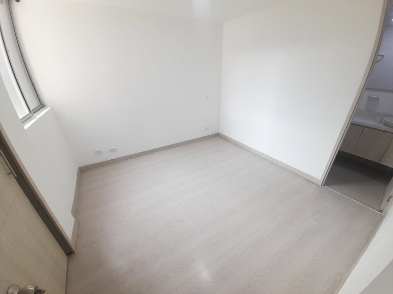 Apartamento para el arriendo en Sabaneta el codigo es 9193 Foto 7