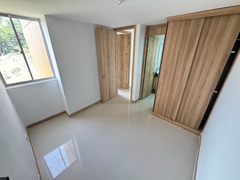 Apartamento para el arriendo en La Estrella el codigo es 17672 Foto 11