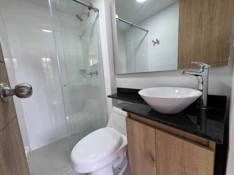 Apartamento para el arriendo en La Estrella el codigo es 17672 Foto 14
