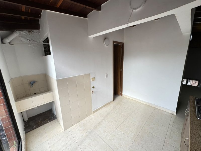 Apartamento para el arriendo en Envigado el codigo es 14096 Foto 15