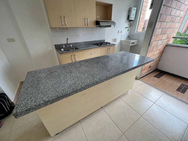 Apartamento para el arriendo en Sabaneta el codigo es 2608 Foto 2