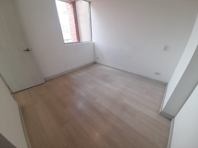 Apartamento para el arriendo en Sabaneta el codigo es 17267 Foto 6