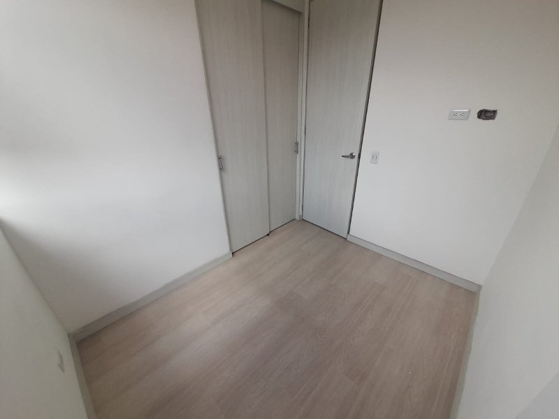 Apartamento para el arriendo en Sabaneta el codigo es 17267 Foto 8