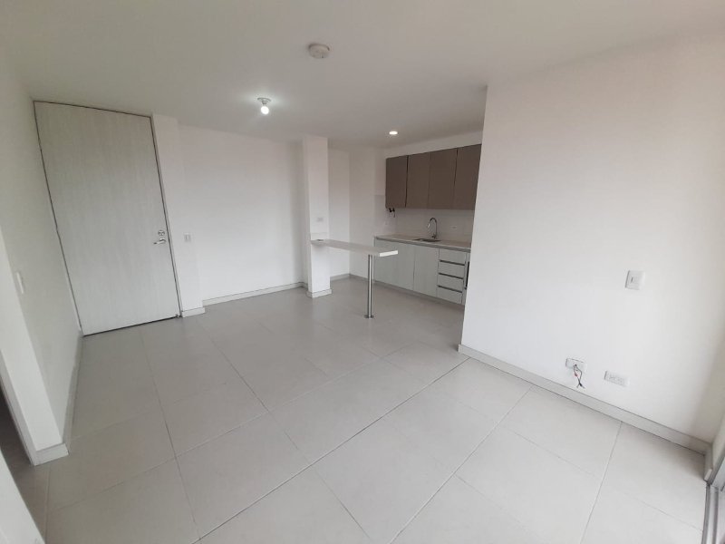Apartamento para el arriendo en Sabaneta el codigo es 17267 Foto 4