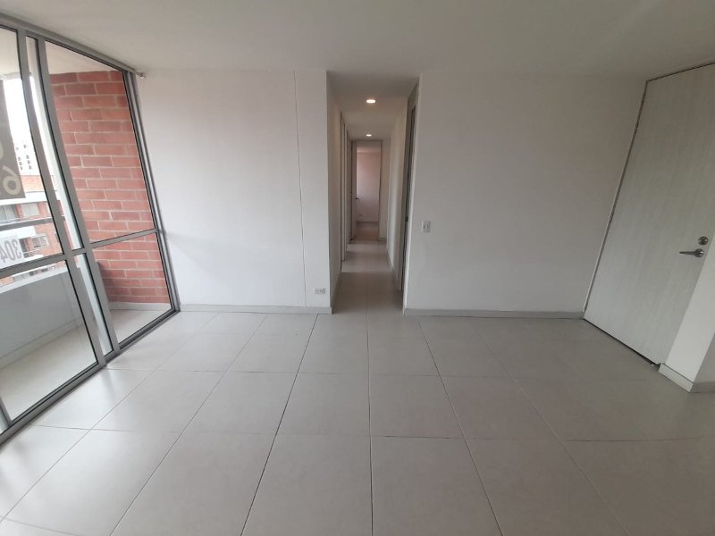 Apartamento para el arriendo en Sabaneta el codigo es 17267 Foto 3