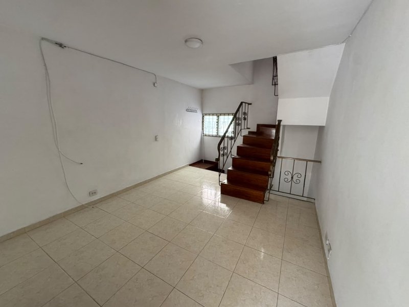 Apartamento para el arriendo en Envigado el codigo es 14096 Foto 8