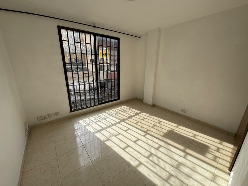 Apartamento para el arriendo en Envigado el codigo es 14096 Foto 4