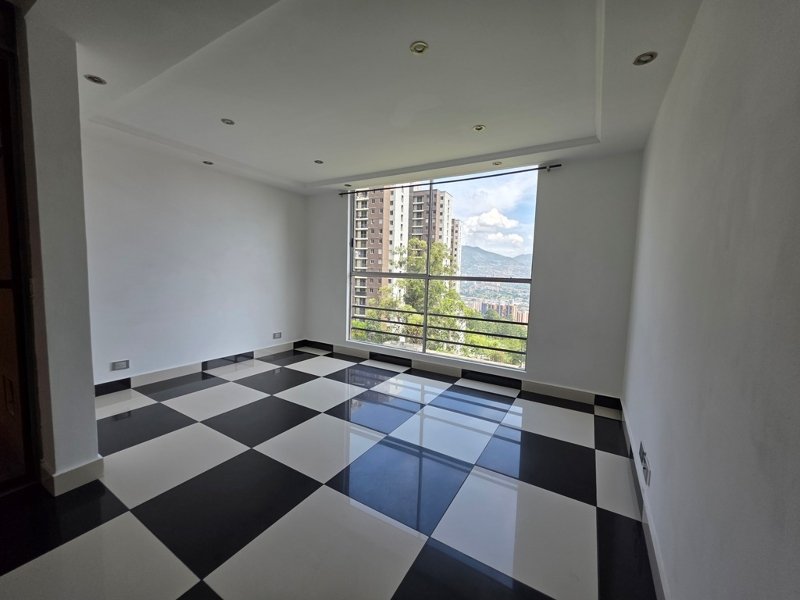 Apartamento para el arriendo en Sabaneta el codigo es 12422 Foto 4