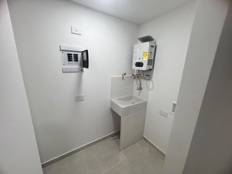 Apartamento para el arriendo en Sabaneta el codigo es 17735 Foto 13