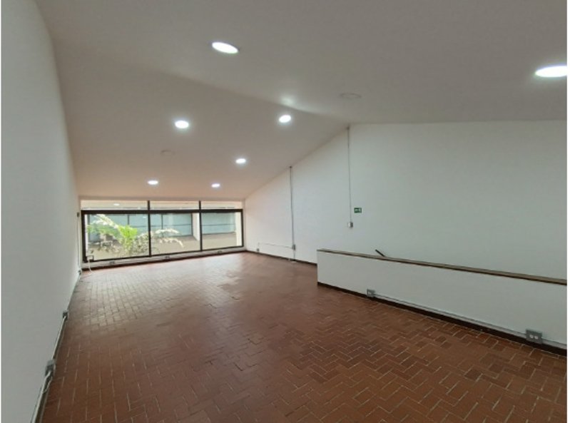 Oficina para el arriendo en Itagüí el codigo es 17125 Foto 4