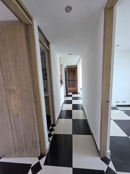 Apartamento para el arriendo en Sabaneta el codigo es 12422 Foto 9
