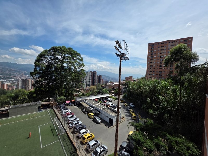 Apartamento para el arriendo en Sabaneta el codigo es 12422 Foto 7