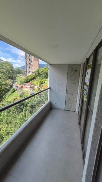 Apartaestudio para el arriendo en Sabaneta el codigo es 15398 Foto 7