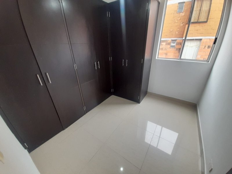 Apartamento para el arriendo en Sabaneta el codigo es 17629 Foto 7