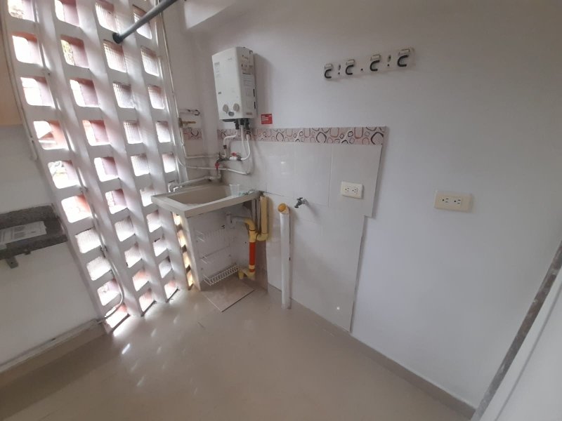 Apartamento para el arriendo en Sabaneta el codigo es 17629 Foto 13