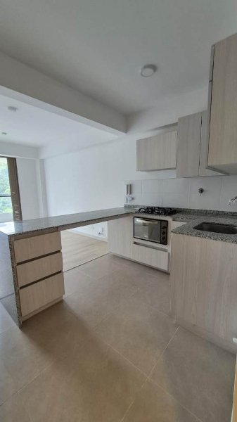 Apartaestudio para el arriendo en Sabaneta el codigo es 15398 Foto 3