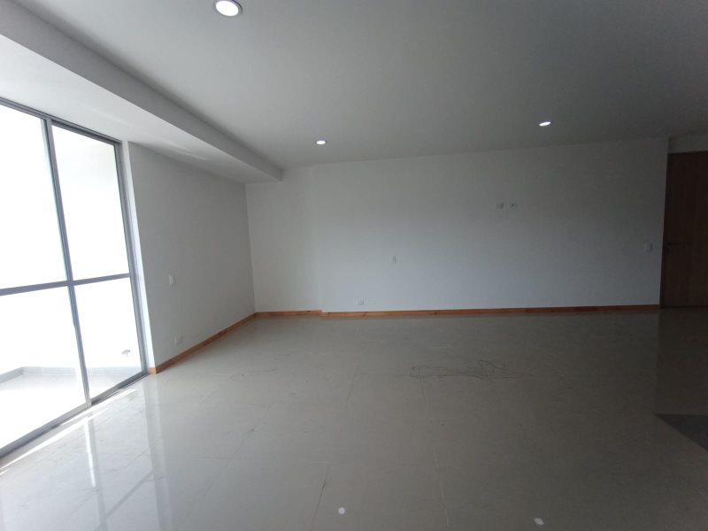 Apartamento para el arriendo en Sabaneta el codigo es 16655 Foto 6