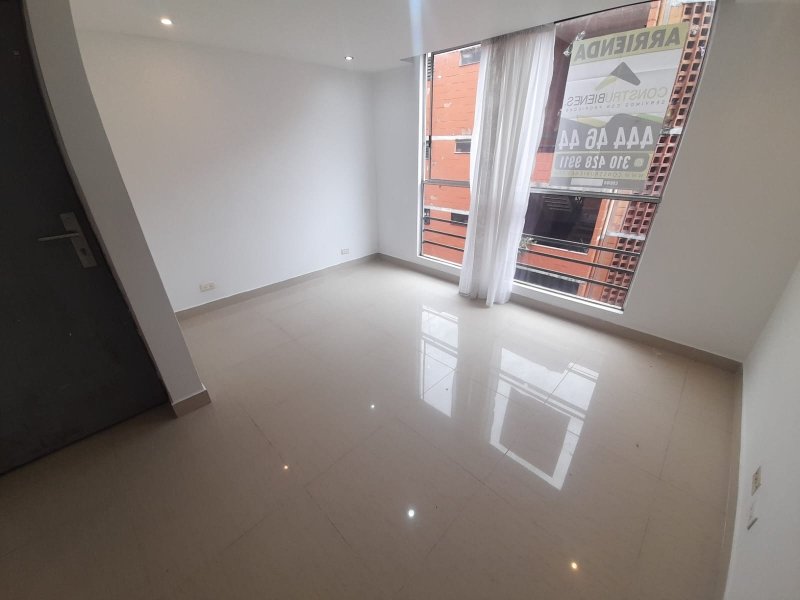 Apartamento para el arriendo en Sabaneta el codigo es 17629 Foto 3