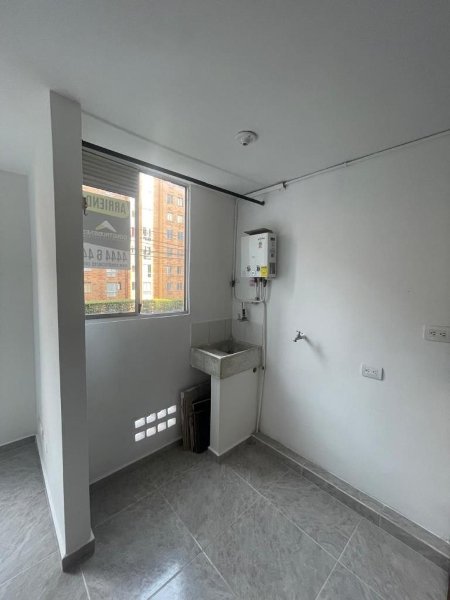 Apartamento para el arriendo en Medellín el codigo es 12833 Foto 9