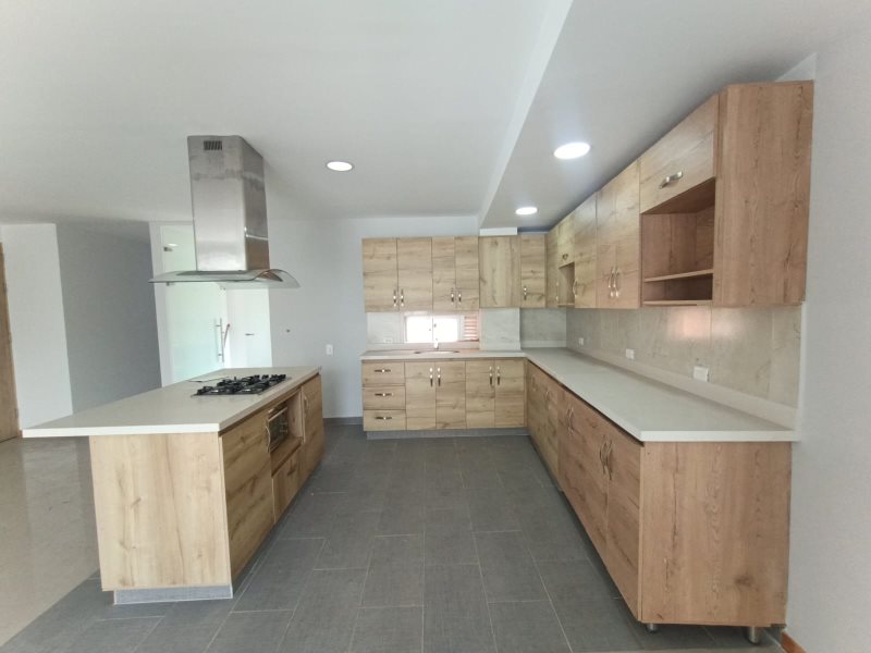Apartamento para el arriendo en Sabaneta el codigo es 16655 Foto 2