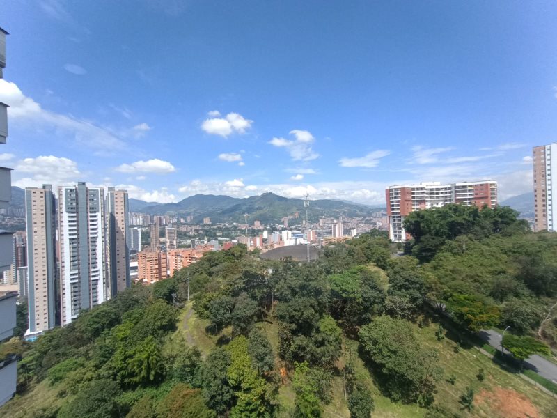 Apartamento para el arriendo en Sabaneta el codigo es 16655 Foto 8