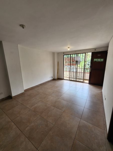 Apartamento para el arriendo en Sabaneta el codigo es 1481 Foto 5