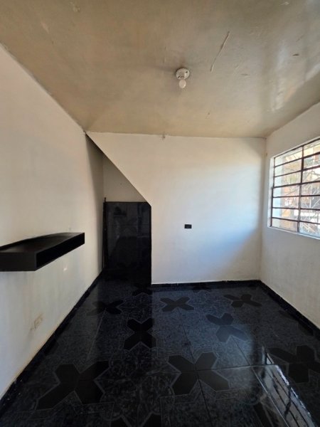 Casa para el arriendo en Medellín - Aranjuez el codigo es 14232 Foto 4