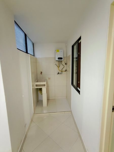 Apartamento para el arriendo en Sabaneta el codigo es 13328 Foto 12
