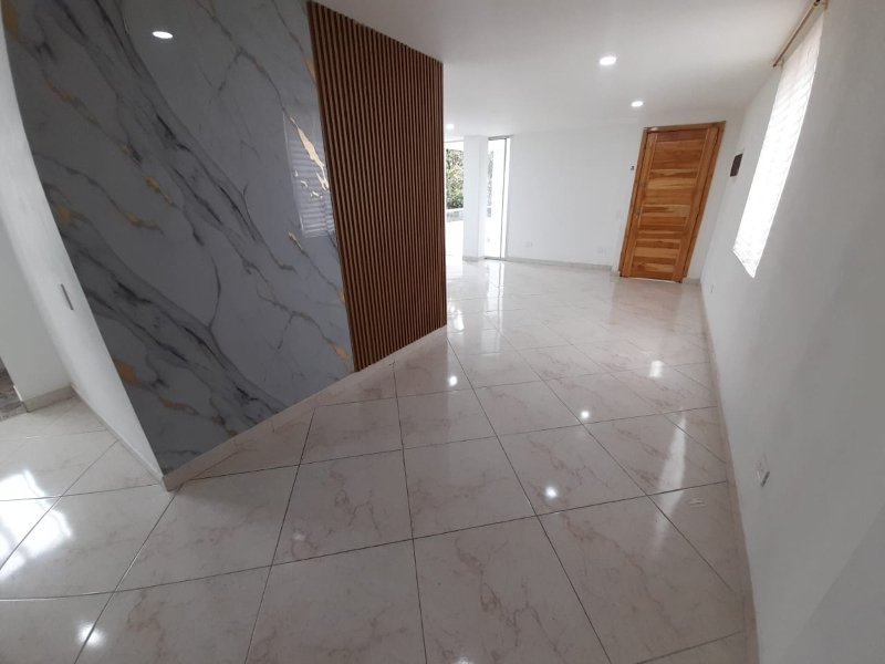 Apartamento para el arriendo en Sabaneta el codigo es 17233 Foto 4